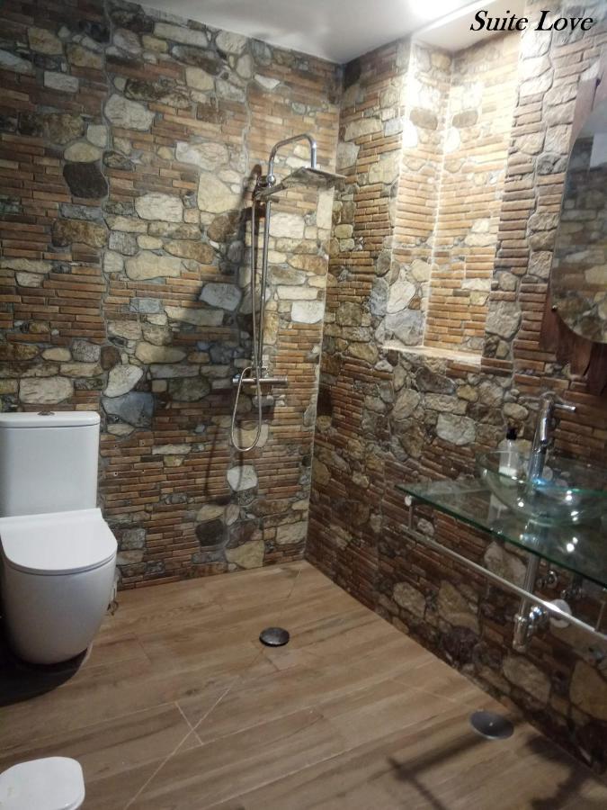Suite Love Jacuzzi Uceda Eksteriør billede